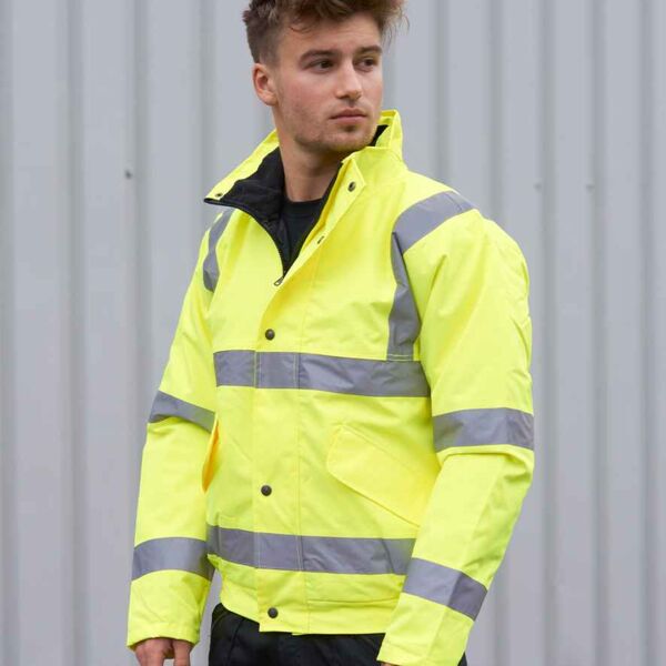 Portwest Hi-vis bomber jacket (S463/S226) MWPW001 Hi-vis bomber jacket (S463/S226) Thumbnail