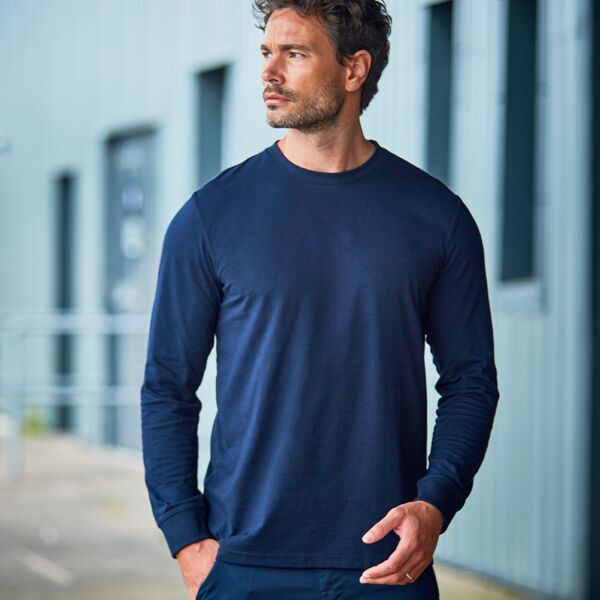 ProRTX PRO RTX Pro Long Sleeve T-Shirt MWRX152 PRO RTX Pro Long Sleeve T-Shirt Thumbnail